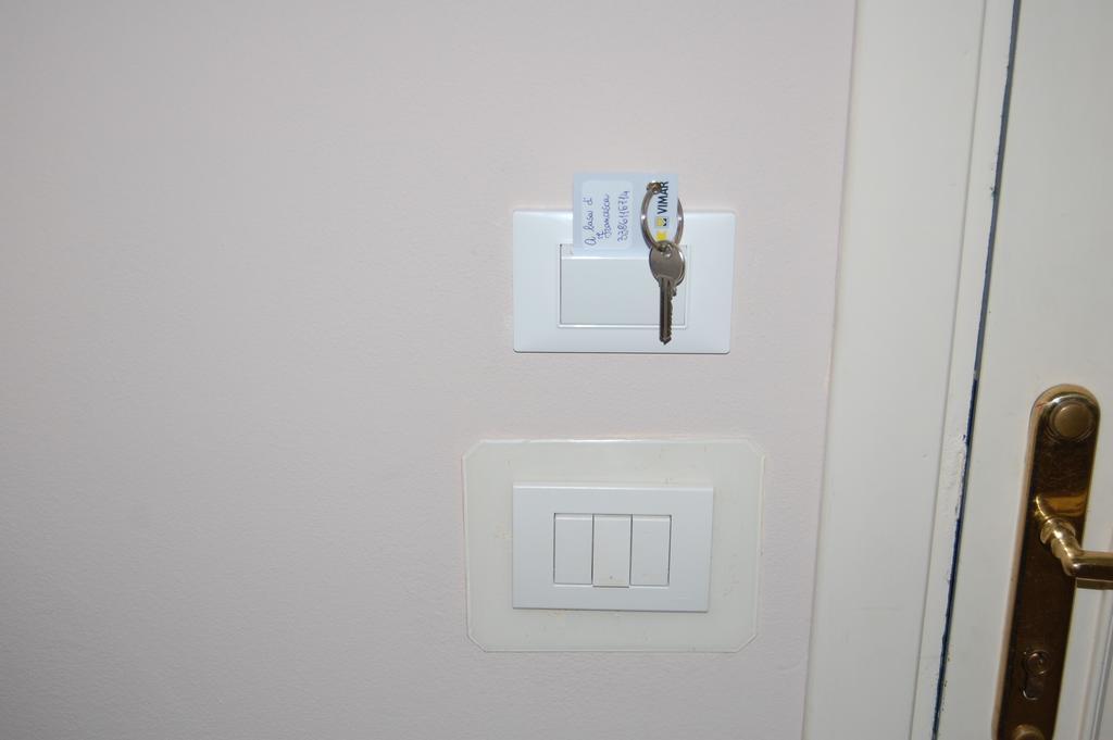 Apartament A Casa Di Francesca Lecce Zewnętrze zdjęcie